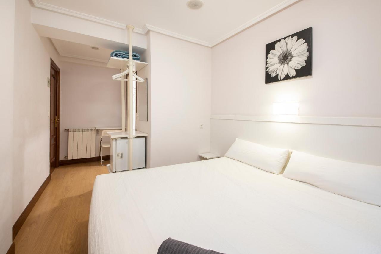 Pension Santa Clara Сан-Себастьян Экстерьер фото